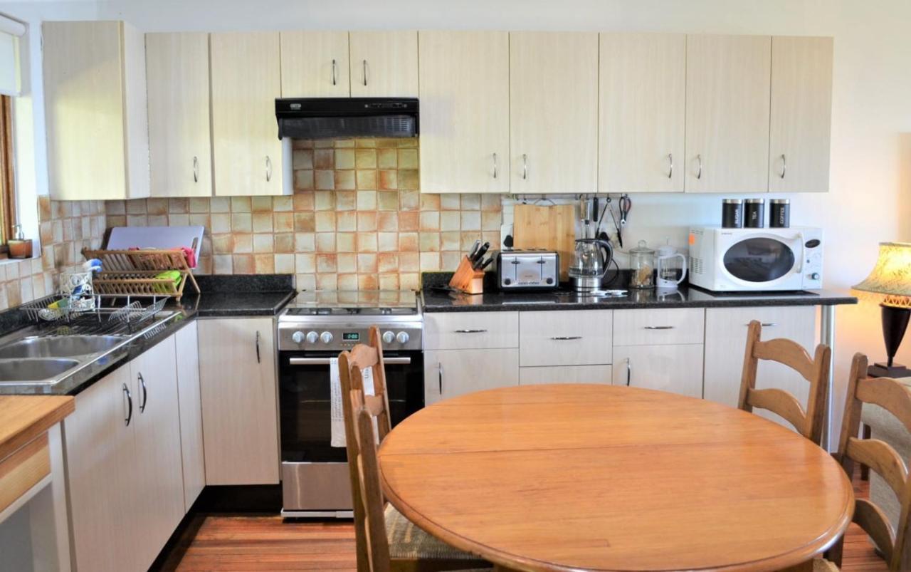 הילטון Gateside Guesthouse מראה חיצוני תמונה