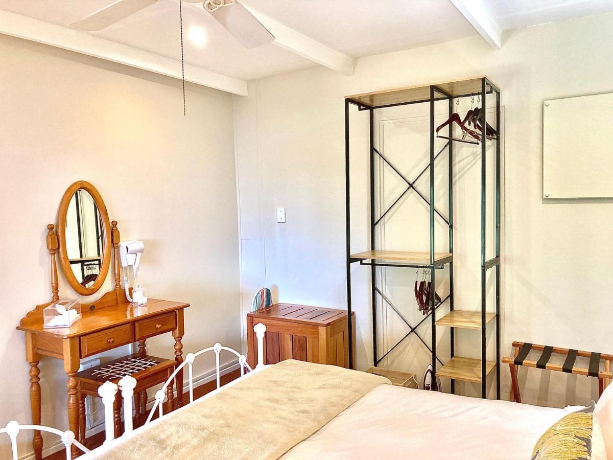 הילטון Gateside Guesthouse מראה חיצוני תמונה